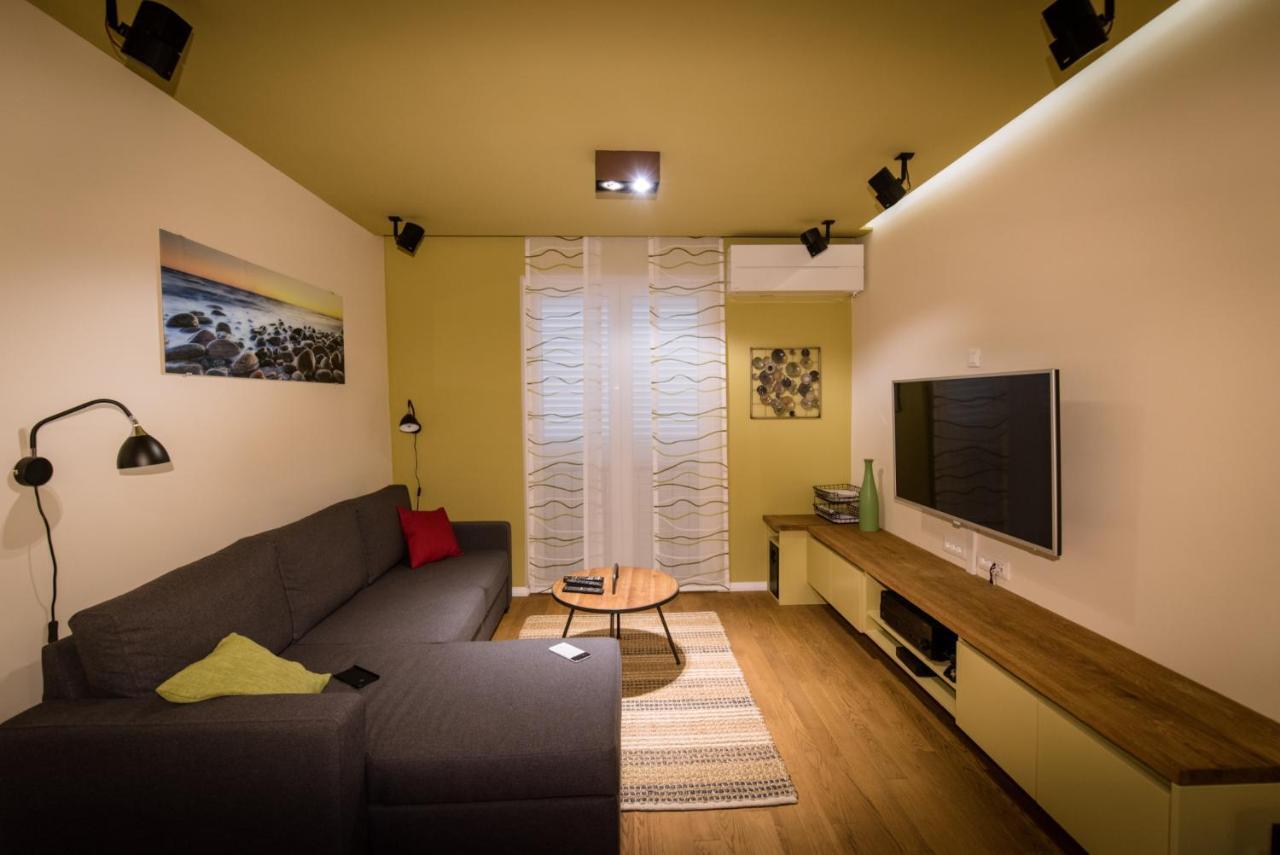The Wall Apartment Zadar Exteriör bild
